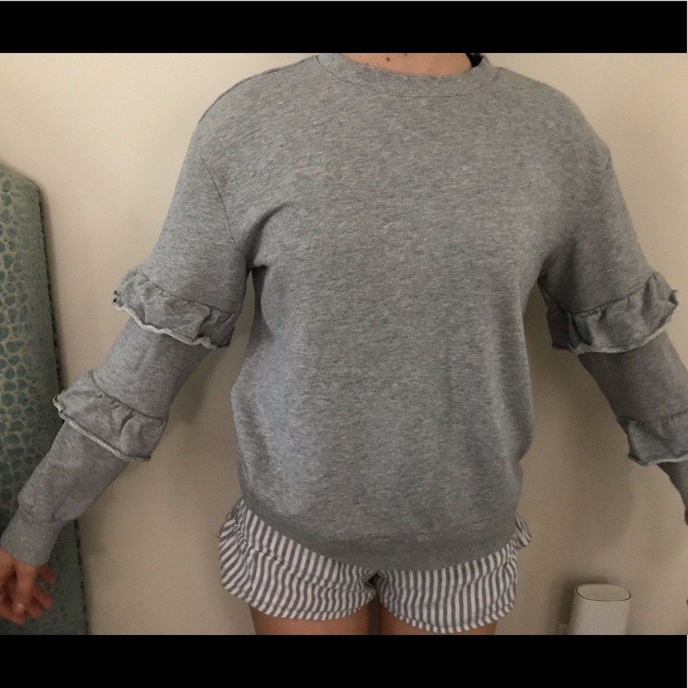 Gray ruffle sleeve sweatshirt